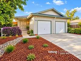 featured image of 1060 Bluebell Dr