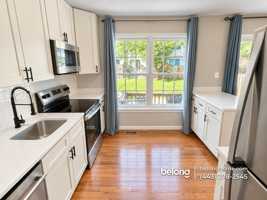 featured image of 10075 Maple Leaf Dr