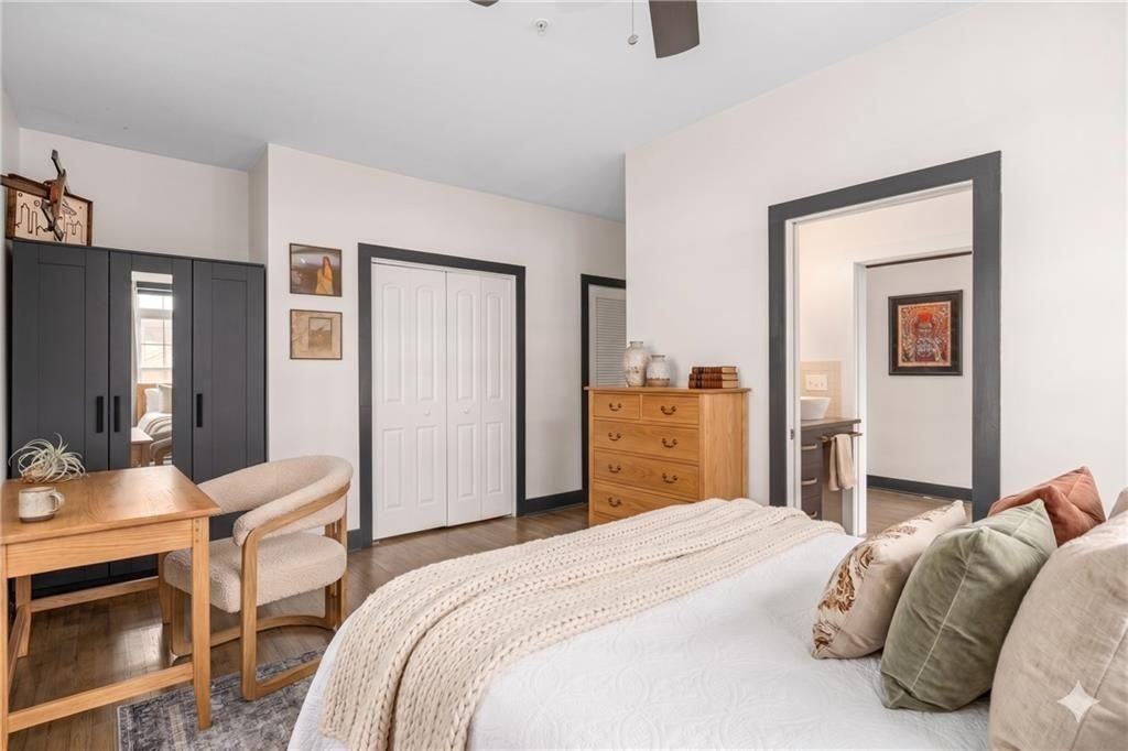 1300 Dekalb Ave Ne ##711 - Photo 5 of 16