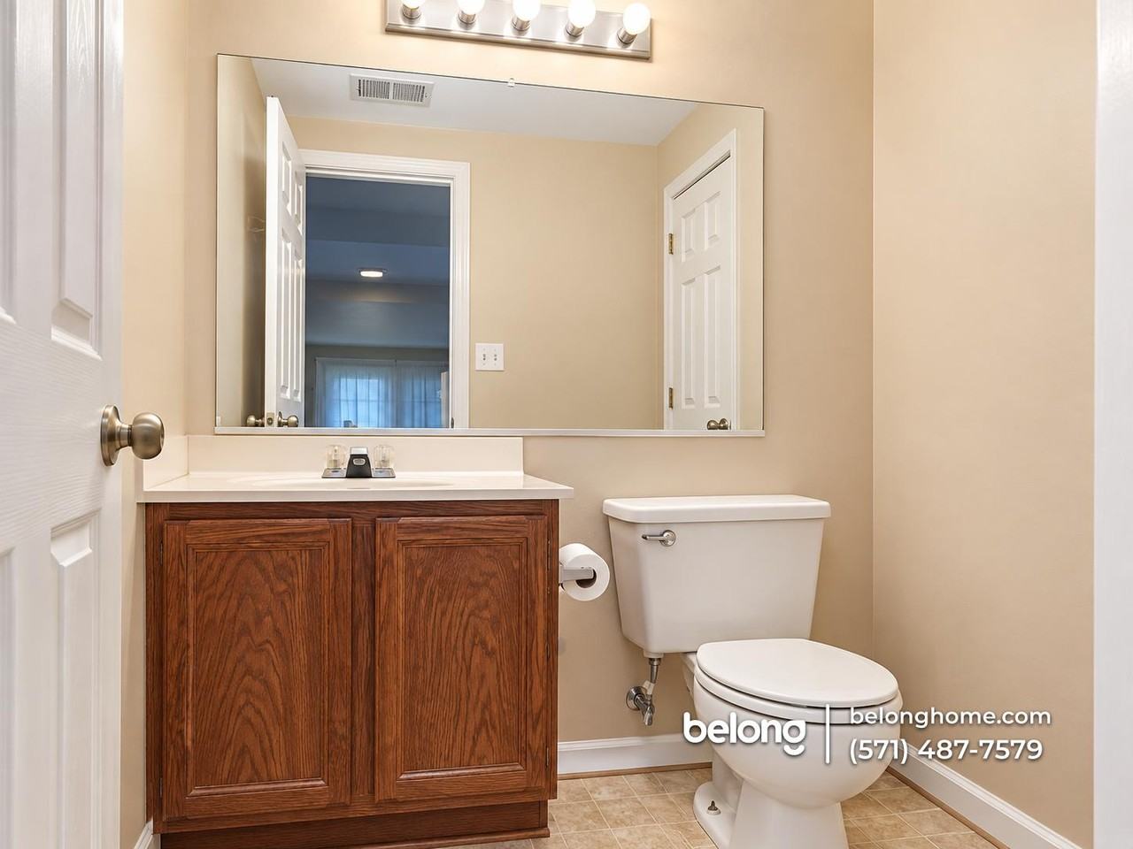 5664 Cabells Mill Ct - Photo 2 of 6