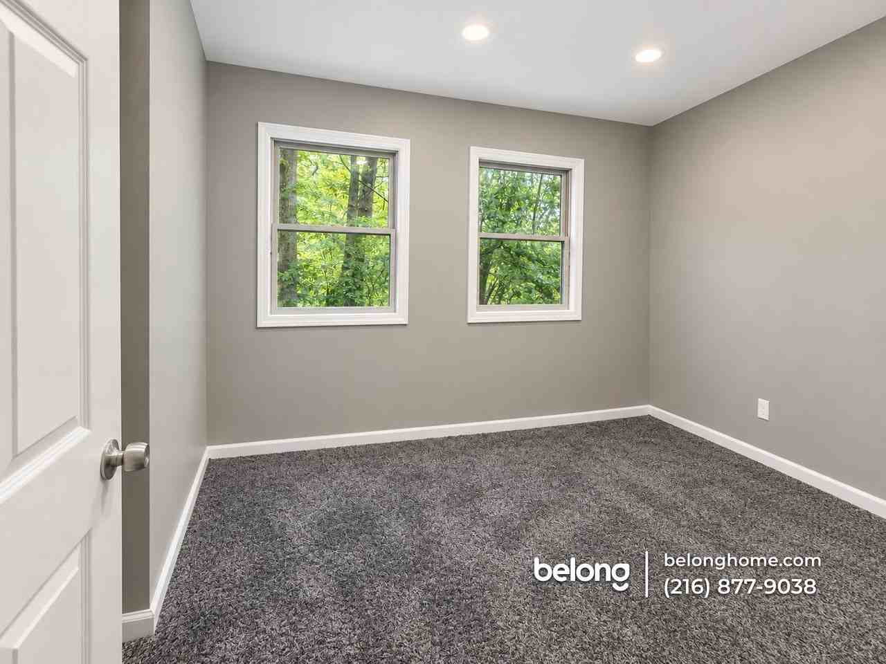 7637 Birchmont Dr - Photo 4 of 9