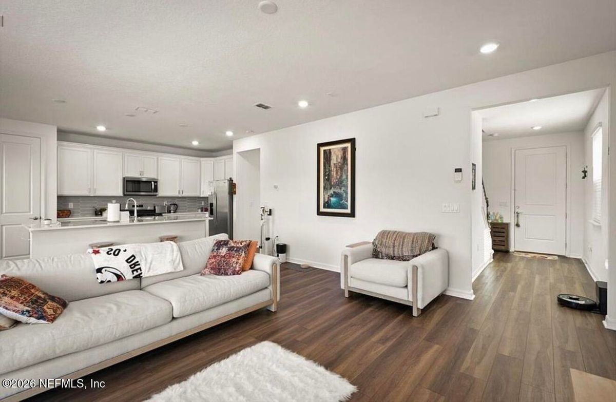 54 Torres Trce - Photo 6 of 32