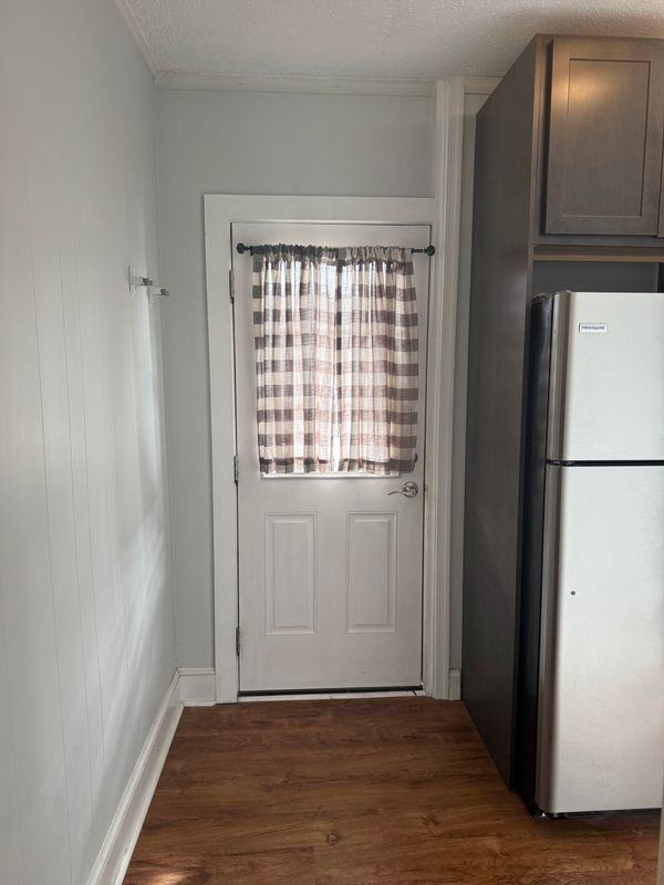 41675 Fenwick St ##4 - Photo 2 of 17