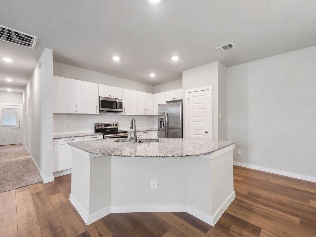 25156 Pacific Wren Dr - Photo 4 of 14