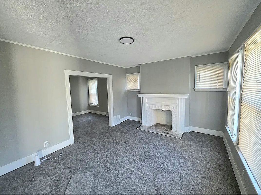 2311 Clements St ##1 - Photo 2 of 9