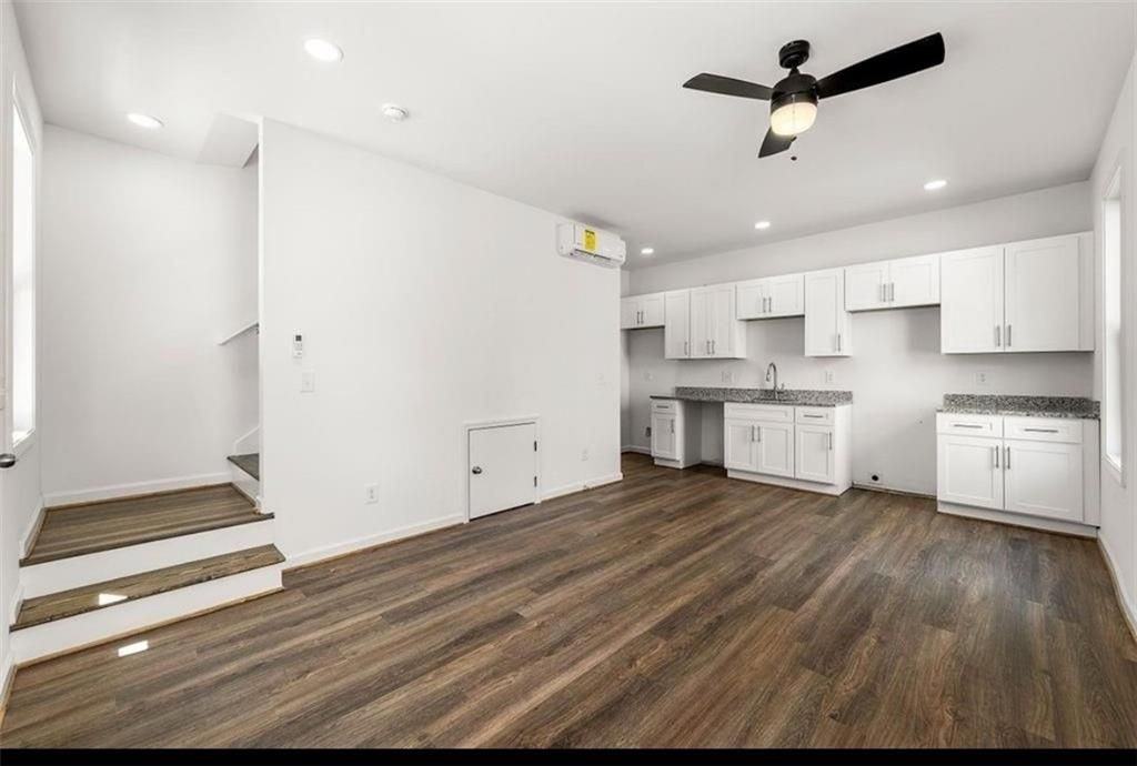 407 Rockwell St Sw - Photo 4 of 7