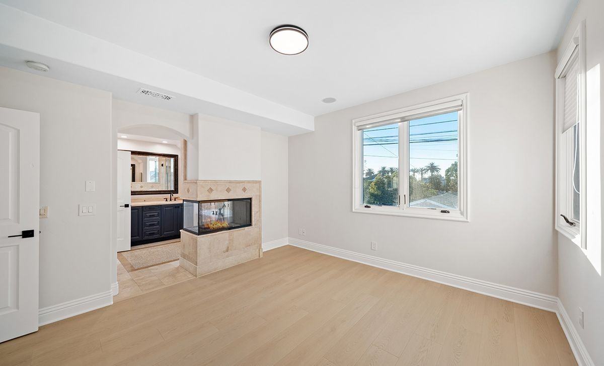 3440 4th Ave - Photo 7 of 13
