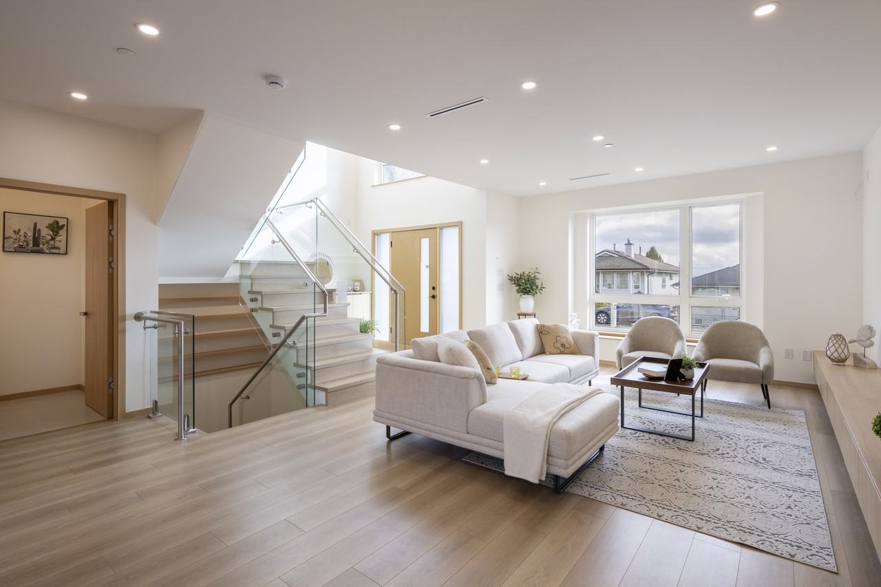 7 North Howard Avenue - Photo 7 of 31