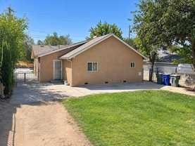 4435 E Clay Ave - Photo 1 of 1