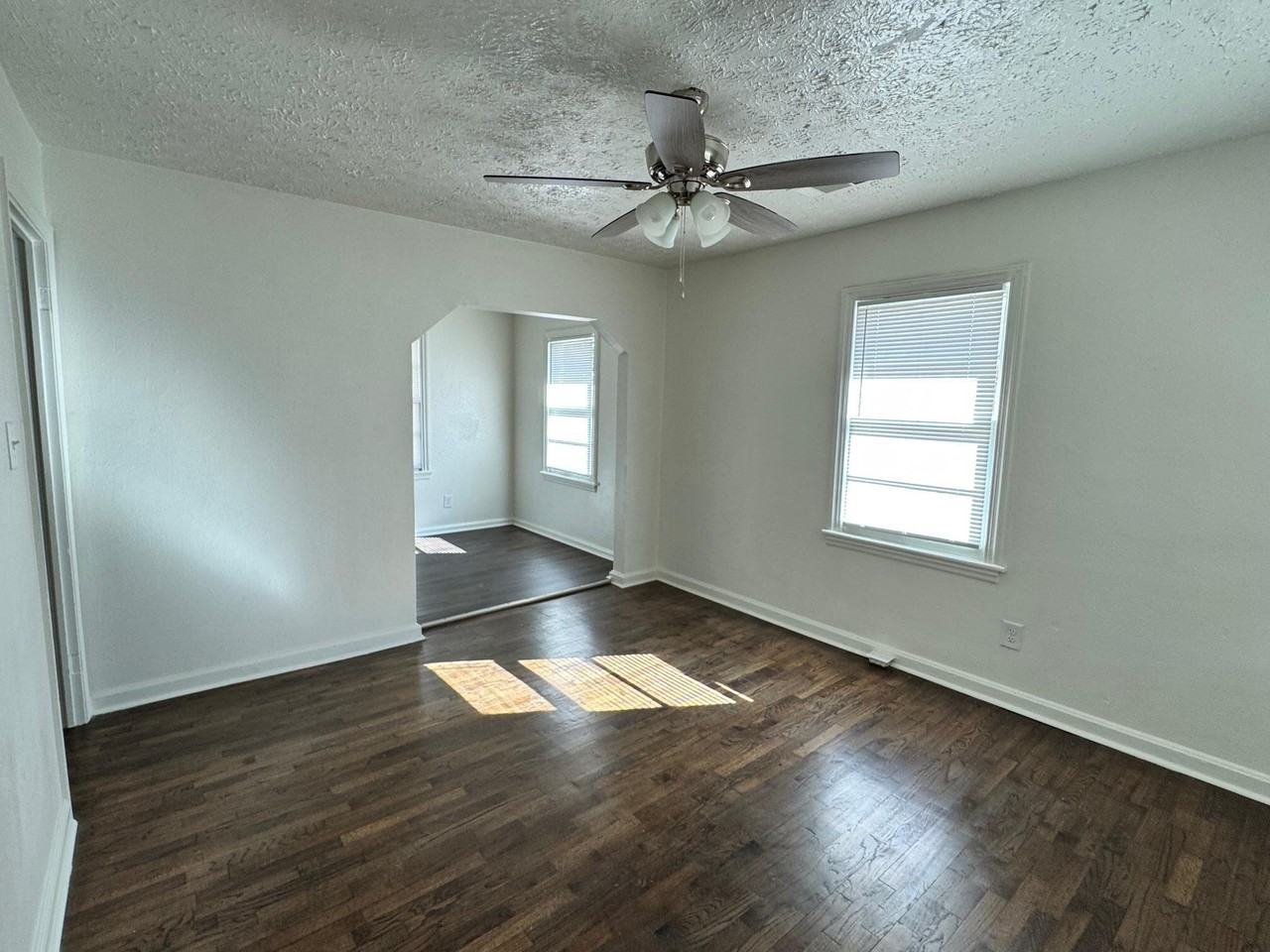 1480 Brewer Ave - Photo 3 of 13