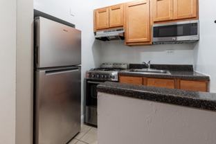 948 W Cuyler Ave #3 - Photo 1 of 1