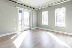 featured image of 941 W Belmont Ave #406