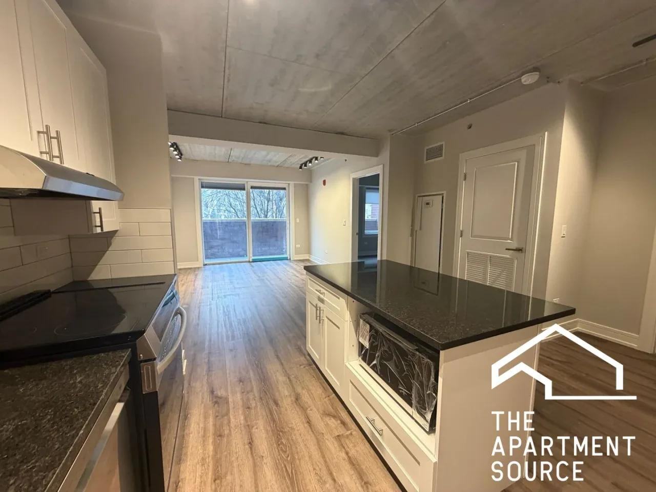 952 W Carmen Ave #703 - Photo 5 of 17