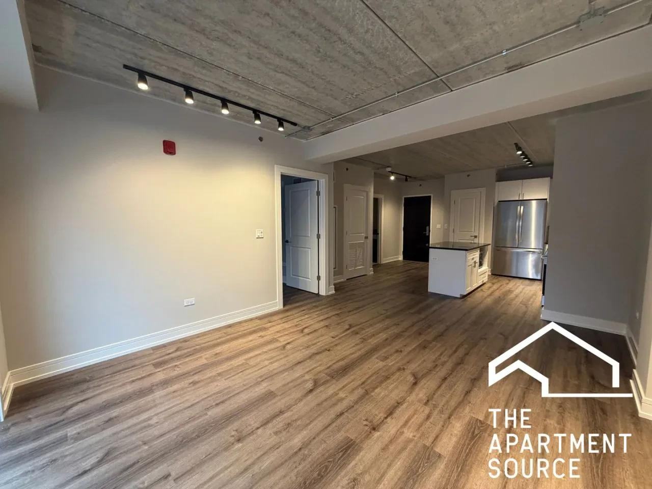 952 W Carmen Ave #703 - Photo 6 of 17