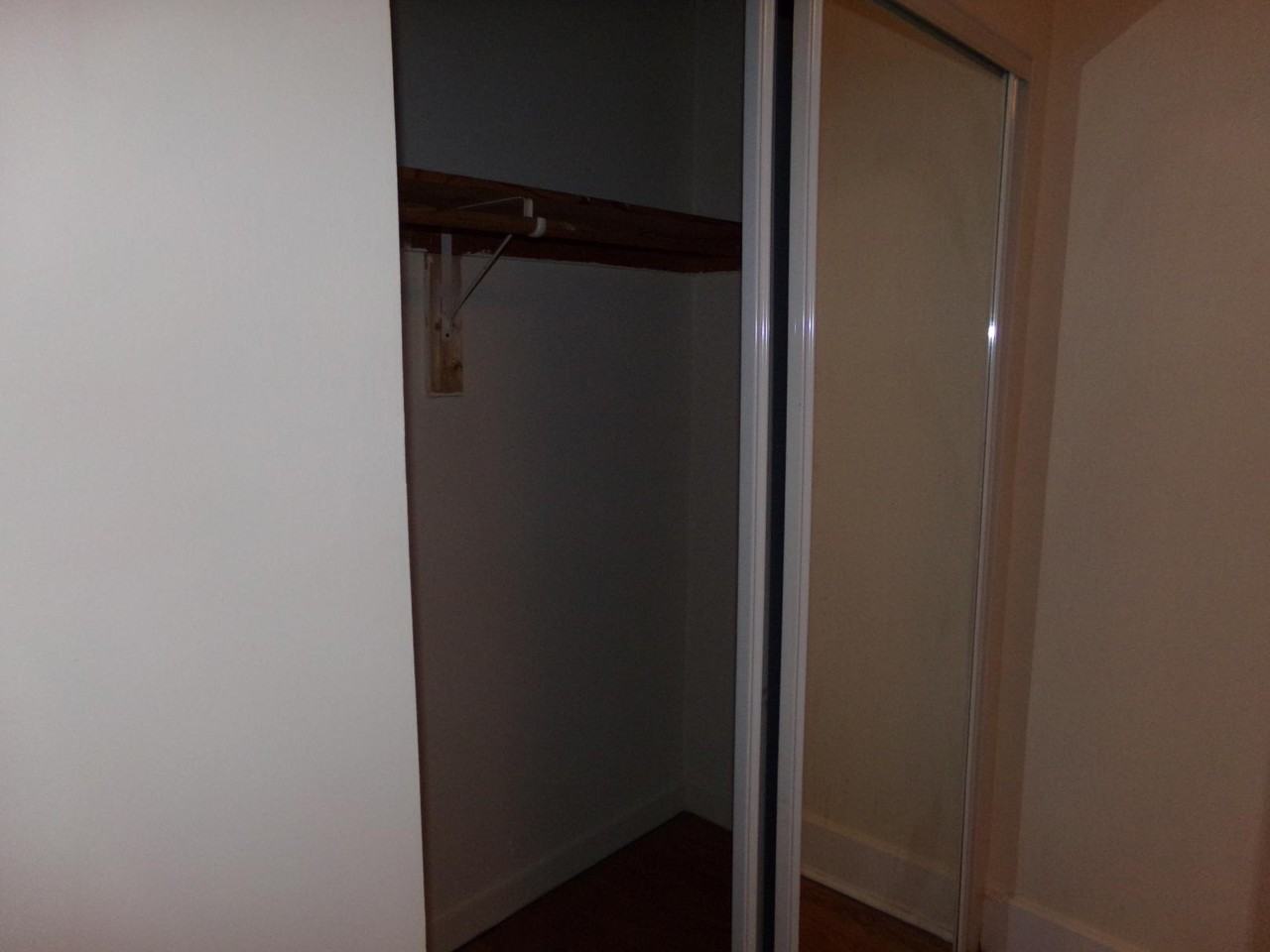 1422 W Farwell Ave #1N - Photo 6 of 8
