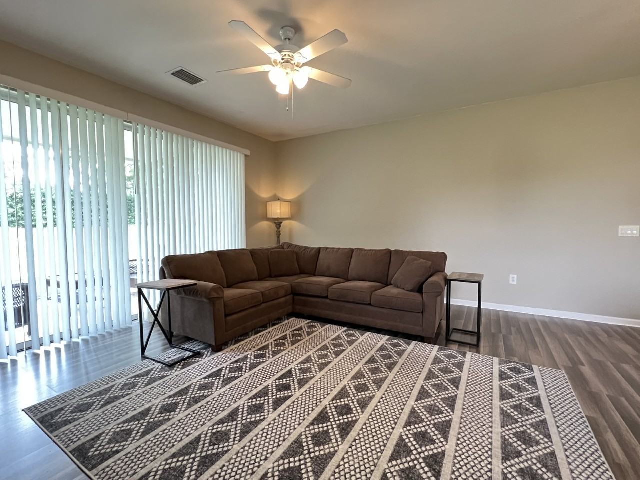 4138 Sw 51st Cir - Photo 4 of 37