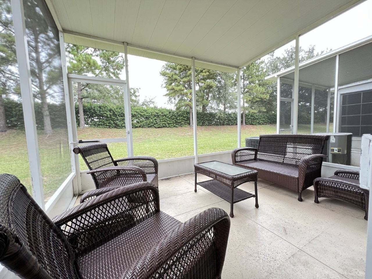4138 Sw 51st Cir - Photo 6 of 37