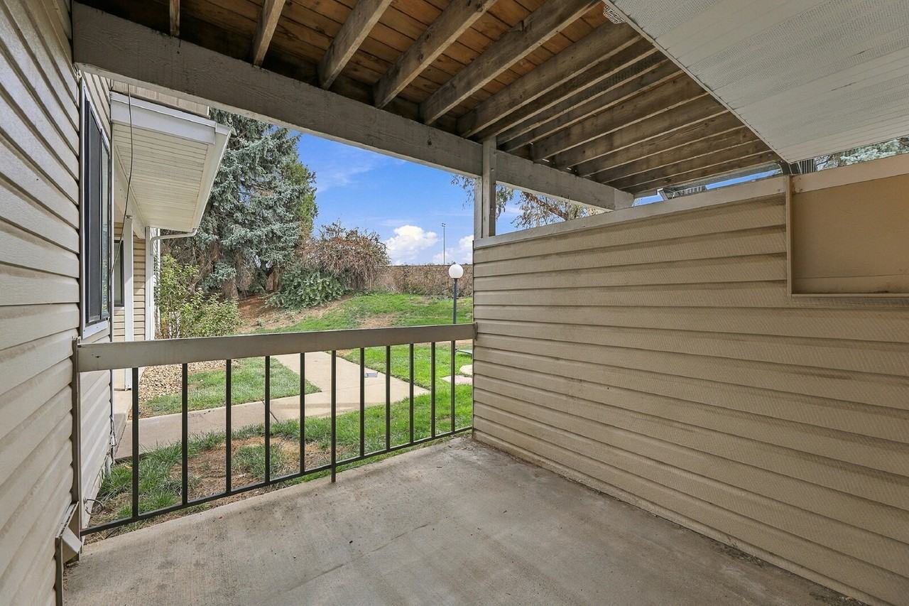 13649 E Yale Ave - Photo 5 of 30