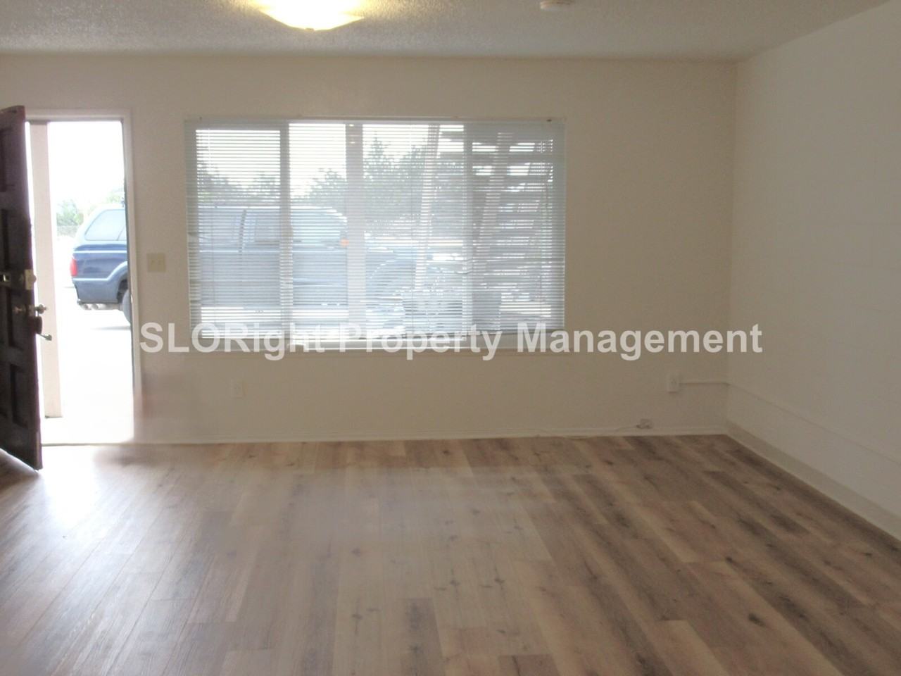 2300 Main St Apt 4 - Photo 7 of 14