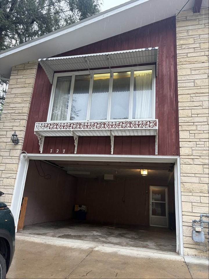 727 Madison Ave - Photo 2 of 16