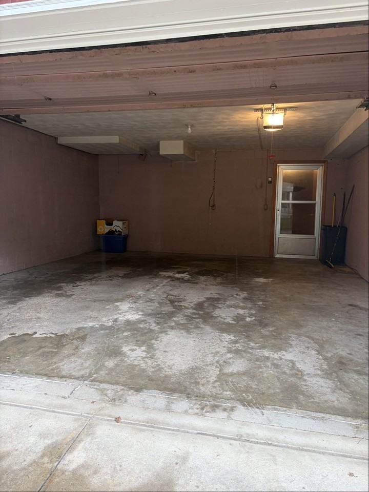 727 Madison Ave - Photo 3 of 16