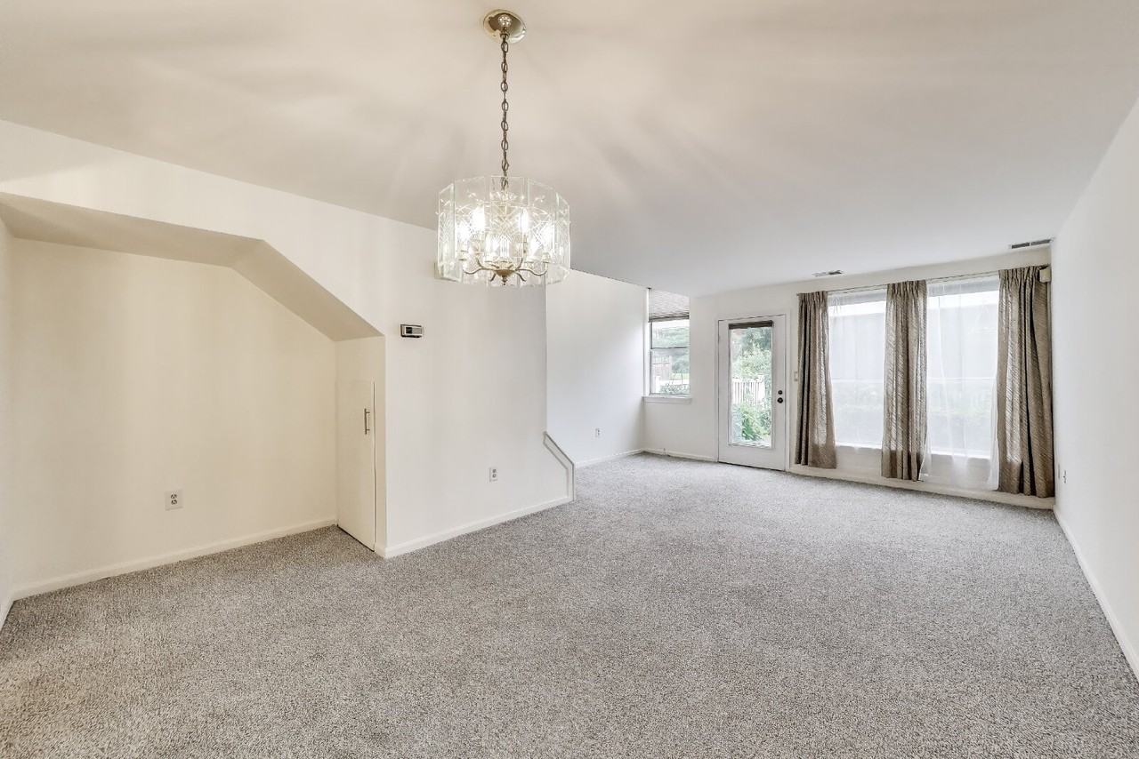 11914 Filly Ln - Photo 4 of 17