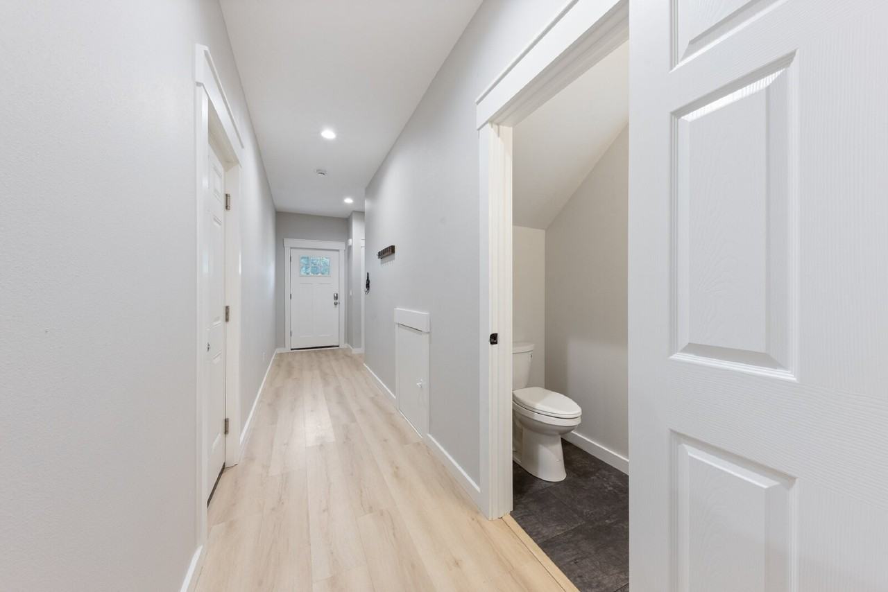 425 Se Inlet Ave - Photo 6 of 50