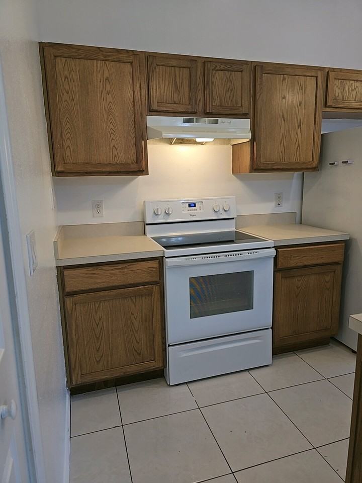 1124 N Fairway Dr - Photo 5 of 31