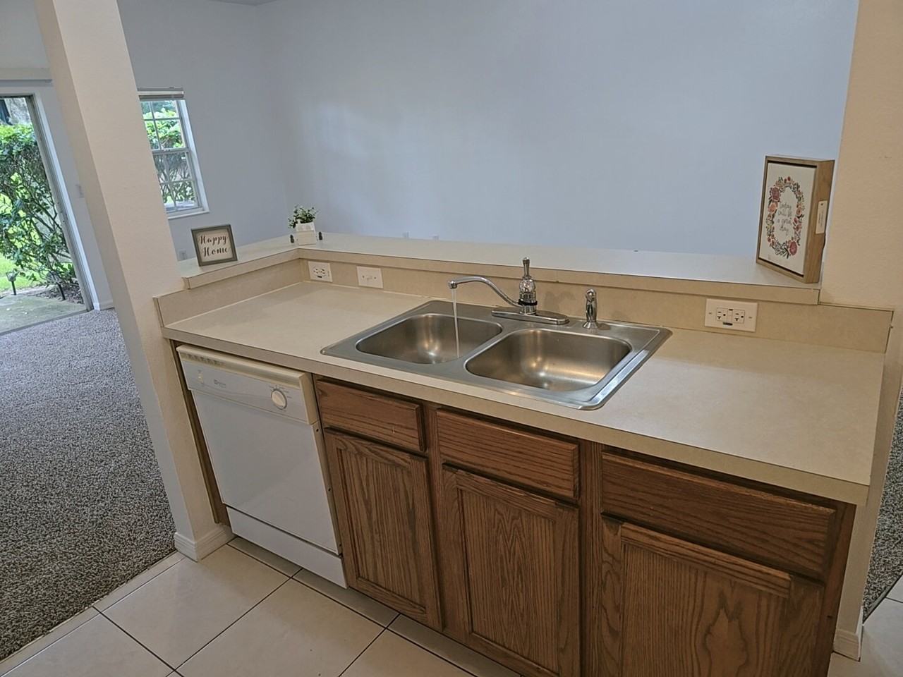 1124 N Fairway Dr - Photo 6 of 31