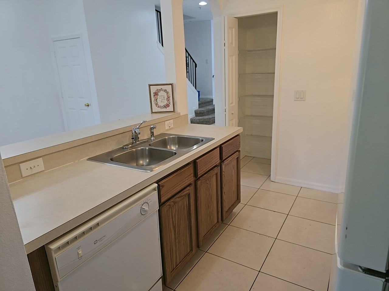 1124 N Fairway Dr - Photo 7 of 31