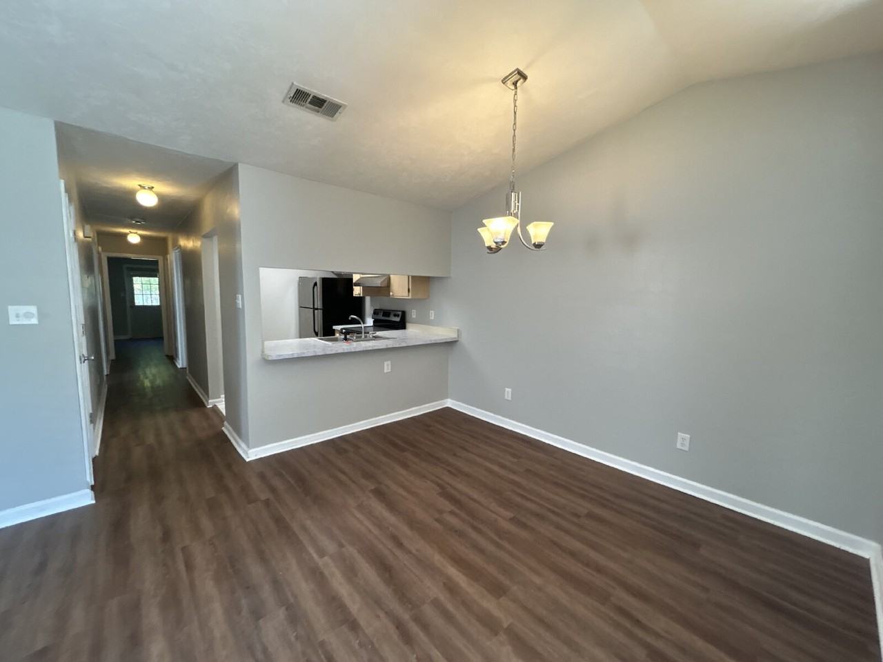 1891 Gina Dr - Photo 5 of 31
