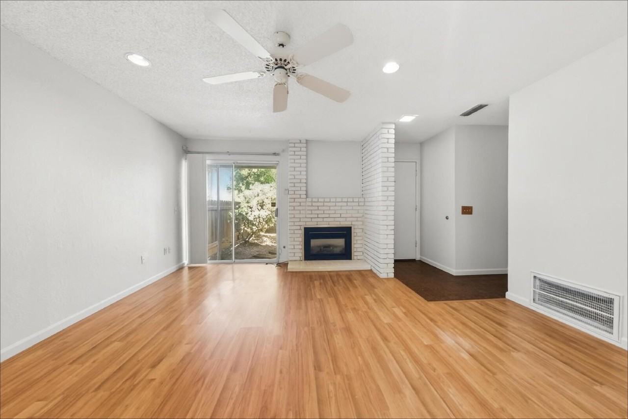 7020 La Costa Ln - Photo 2 of 13
