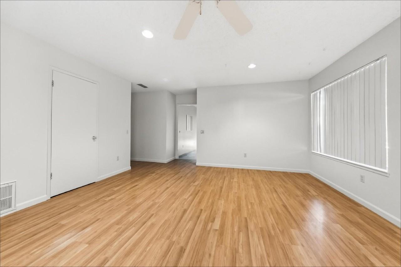 7020 La Costa Ln - Photo 3 of 13