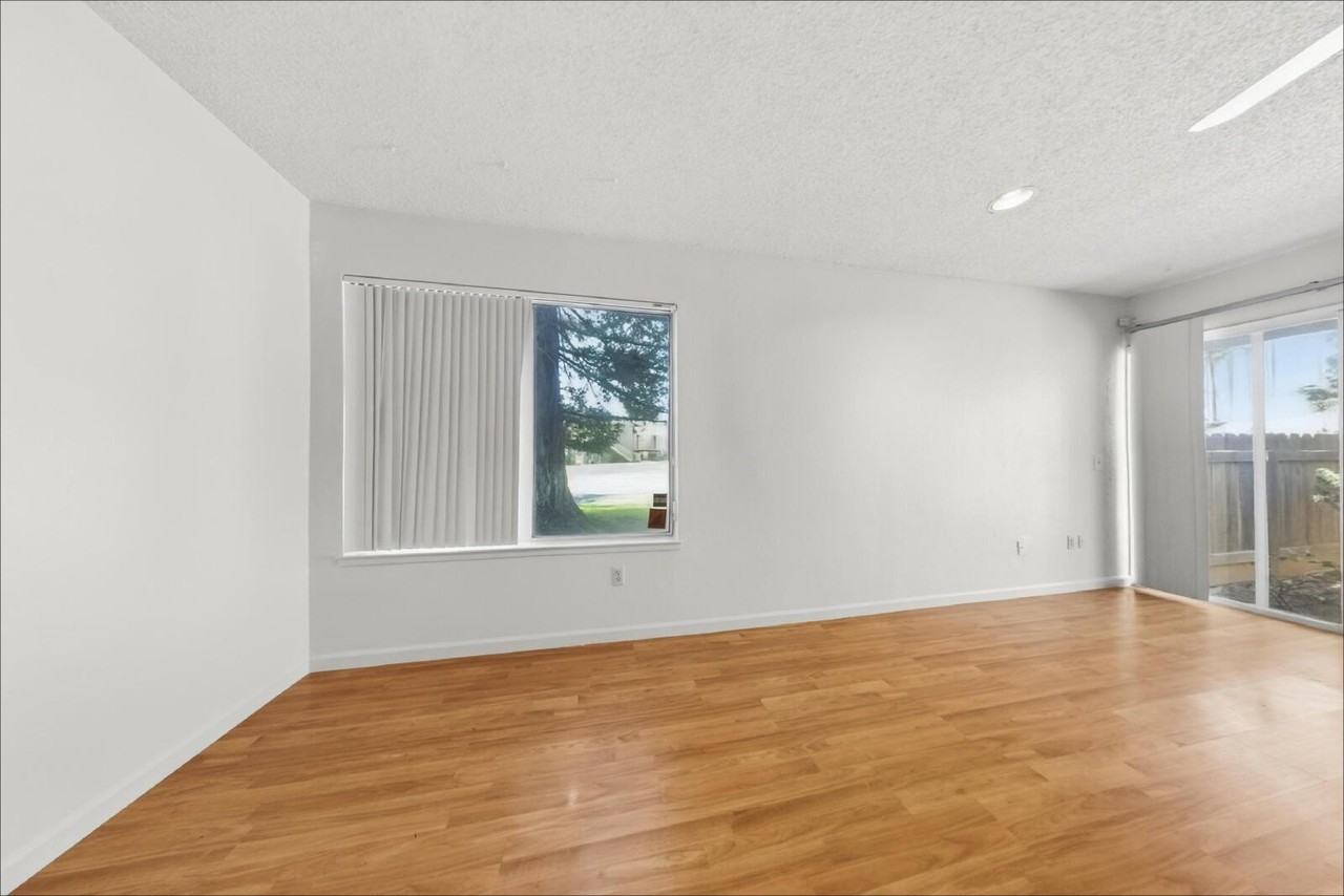 7020 La Costa Ln - Photo 4 of 13