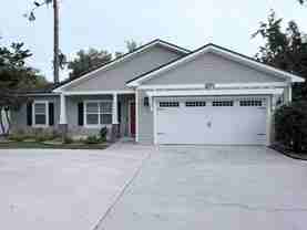 3206 Oak Bluff Ln - Photo 1 of 1