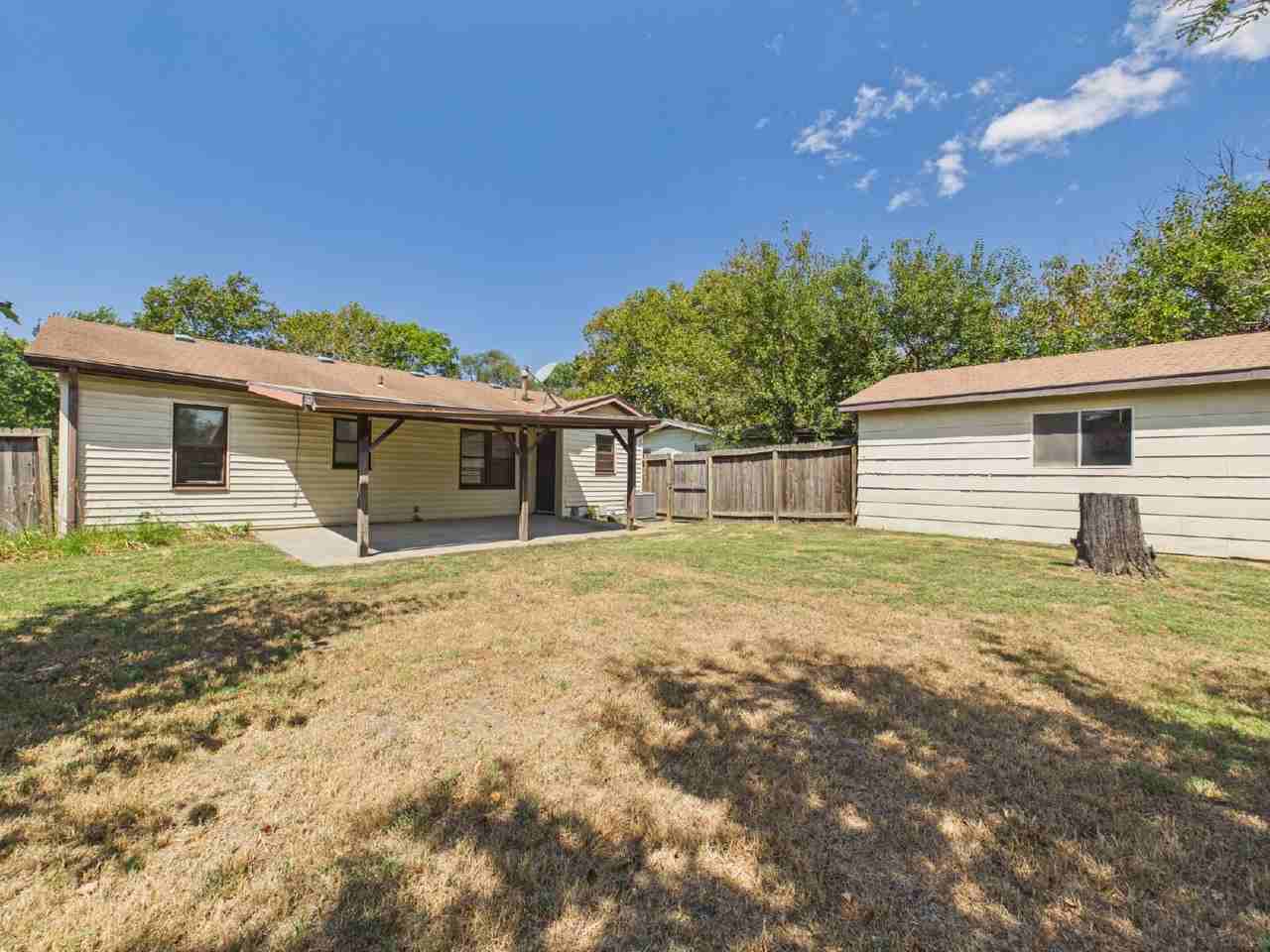 3348 S Saint Paul Ave - Photo 7 of 26