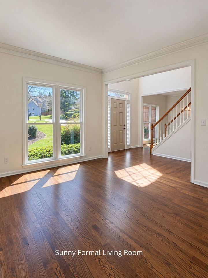 1305 Rosewood Dr - Photo 3 of 27