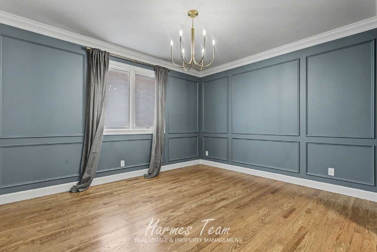 250 Mayfield Ln - Photo 6 of 50
