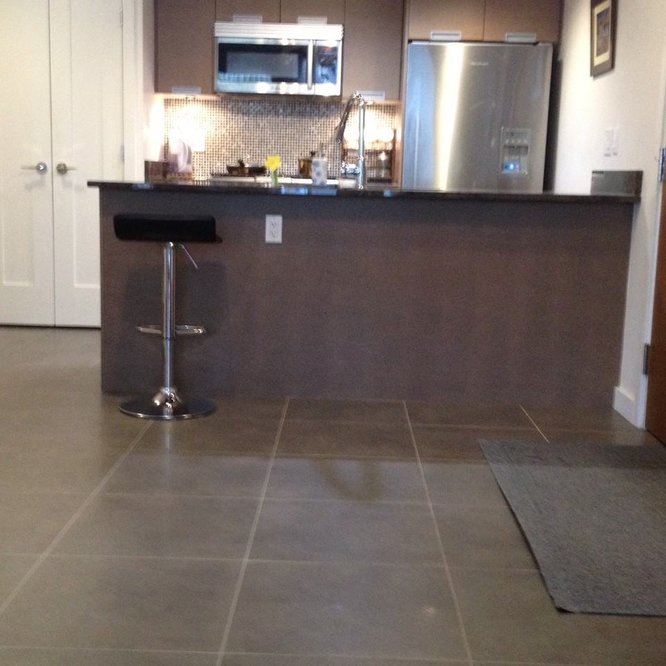 2507 Maple Street #7xx - Photo 2 of 13