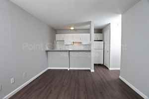 featured image of 1212 S Longfellow St #205
