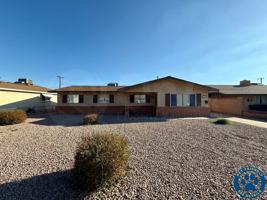 featured image of 1307 W Elna Rae St