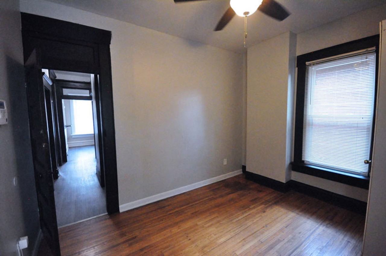 131 W 8th Ave #B - Photo 3 of 21