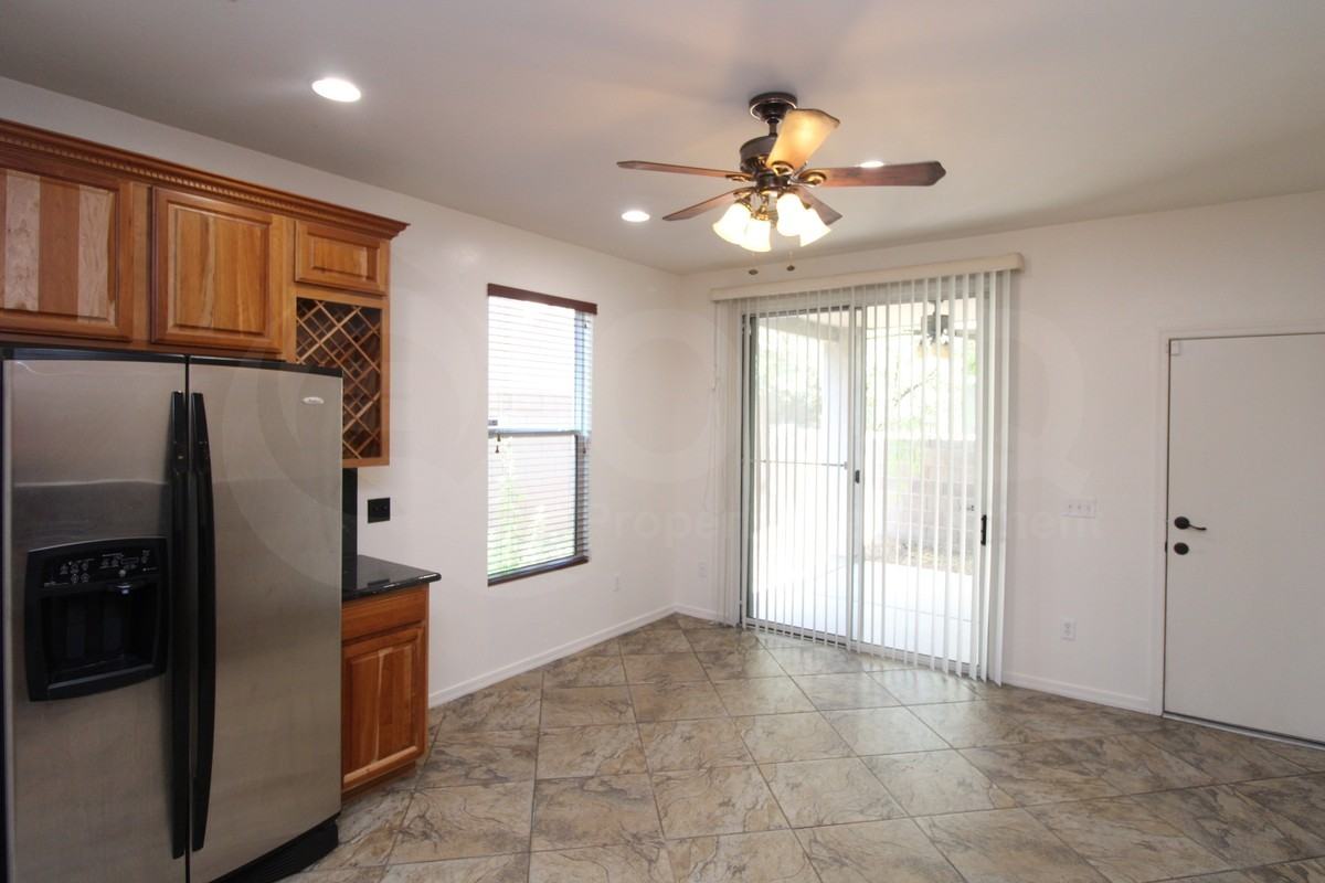 7652 E Valley Overlook Dr - Photo 6 of 24