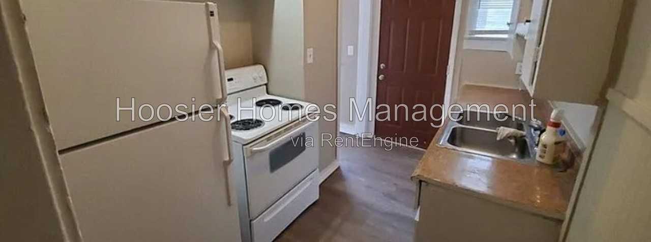 5131 Burgess Ave - Photo 7 of 12