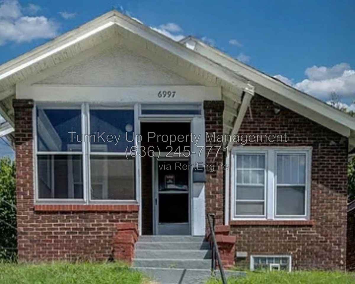 6997 Edison Ave
