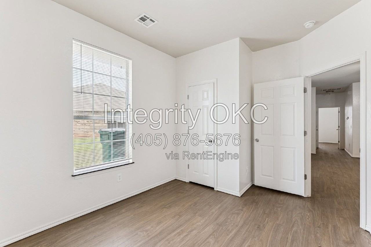 1503 Tahoe Ln - Photo 6 of 35