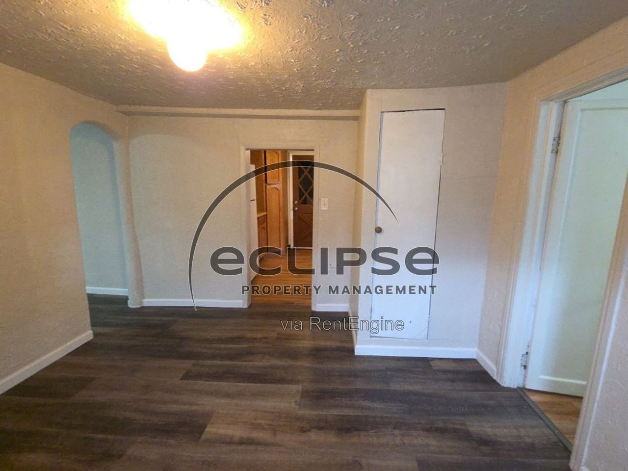 717 10th St - Photo 6 of 16