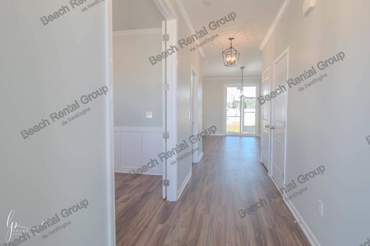 5117 Stockyard Loop - Photo 4 of 32