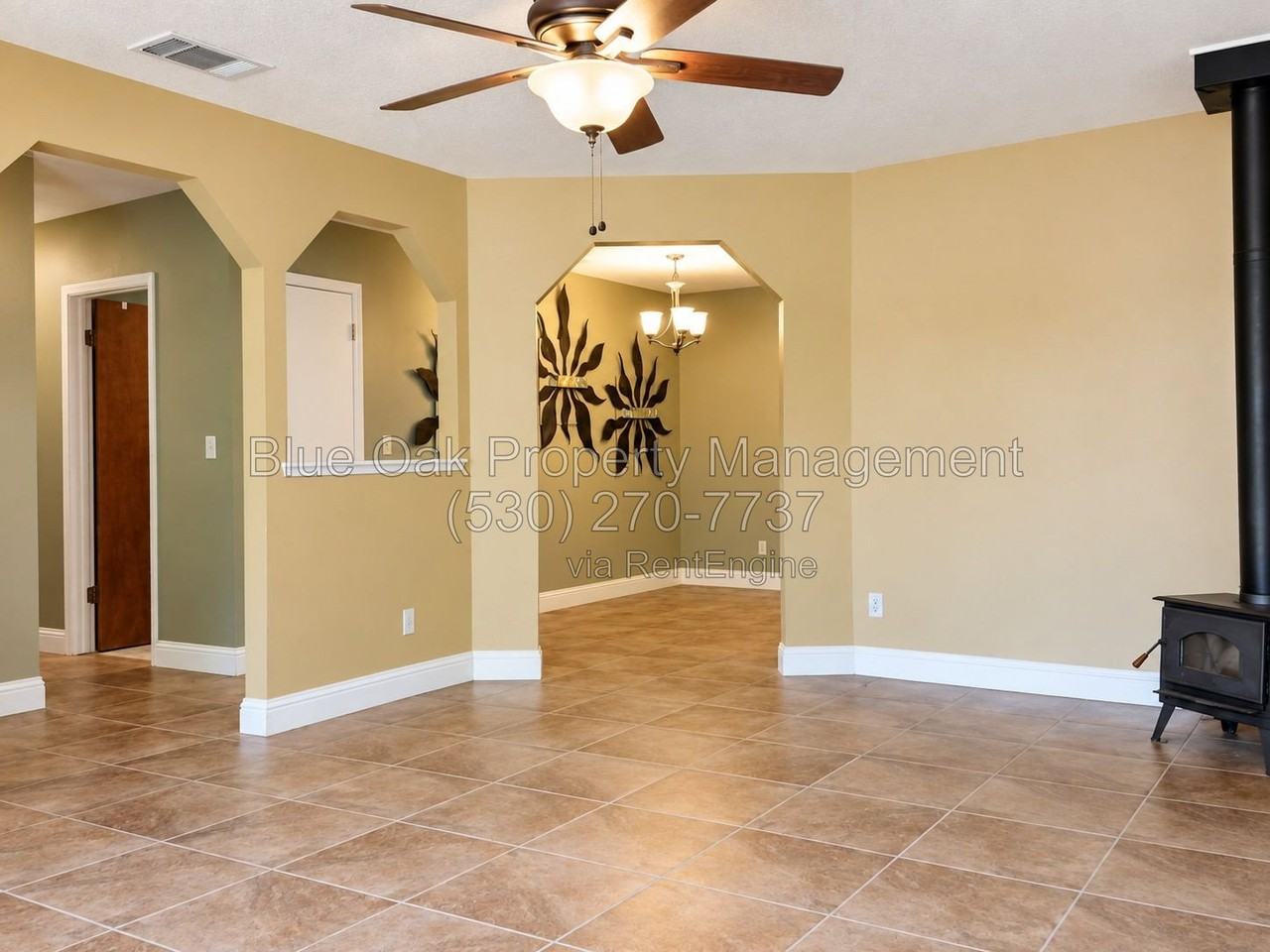 1731 Normal Ave - Photo 3 of 12