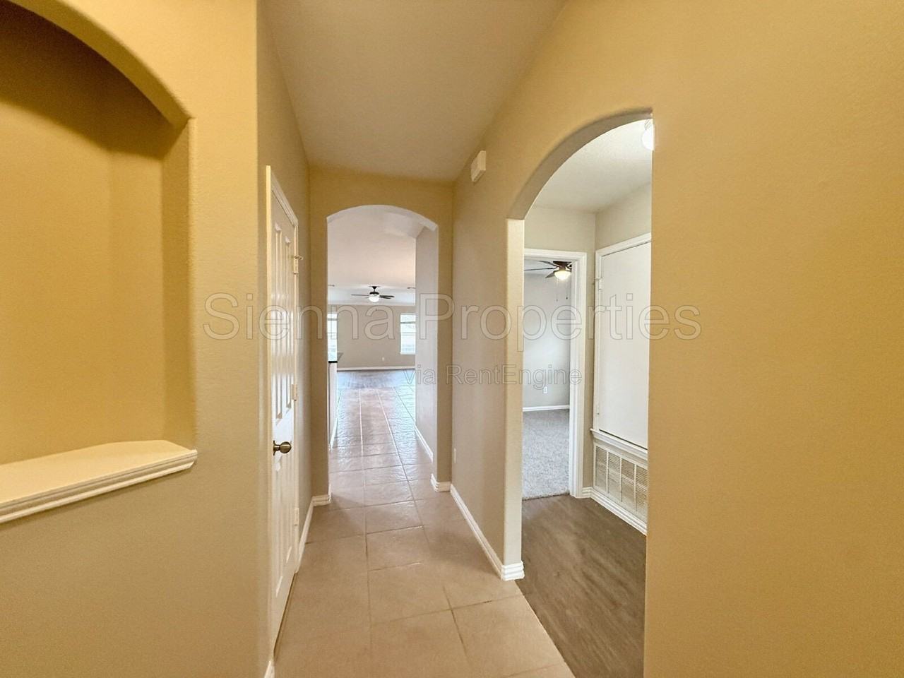 149 Crizer Ct - Photo 2 of 22